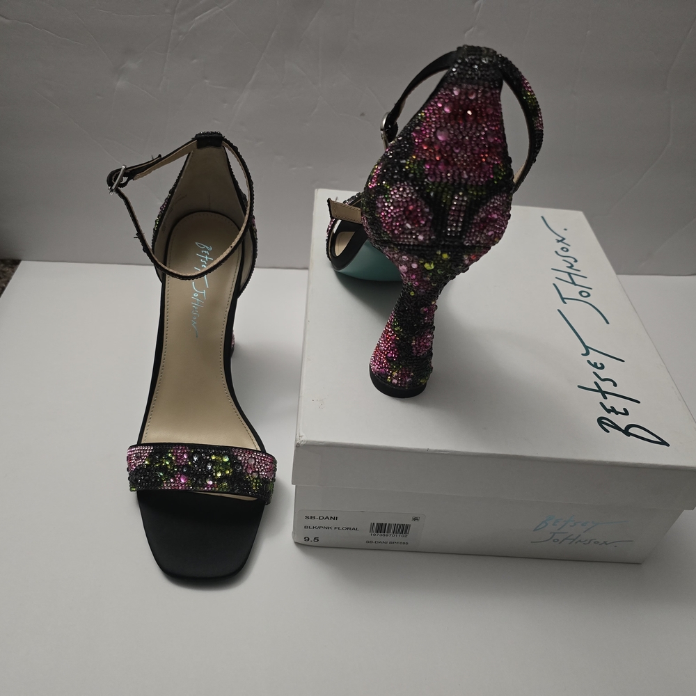 NWT Betsey Johnson Black and Pink Embellished Heels, Dress Shoes